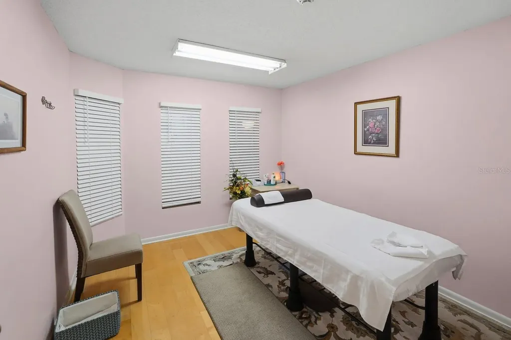 1515 Tamiami Trail S Venice FL 34285