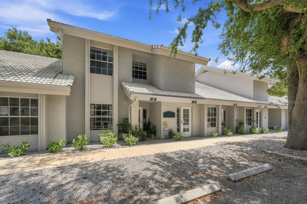 1515 Tamiami Trail S Venice FL 34285