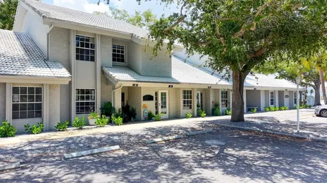 1515 Tamiami Trail S Venice FL 34285