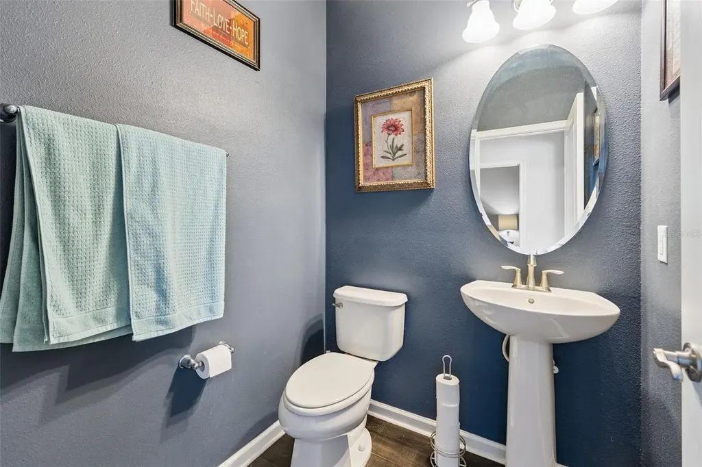 5714 Colony Glen Road Lithia FL 33547