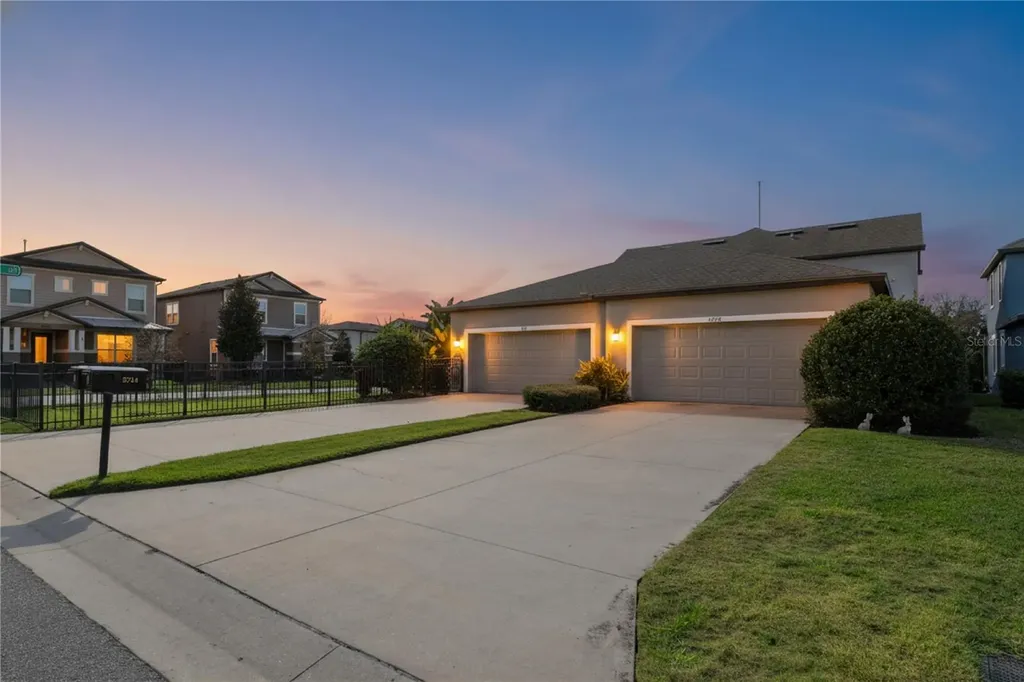 5714 Colony Glen Road Lithia FL 33547