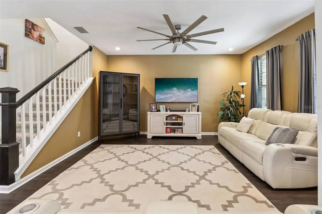 5714 Colony Glen Road Lithia FL 33547