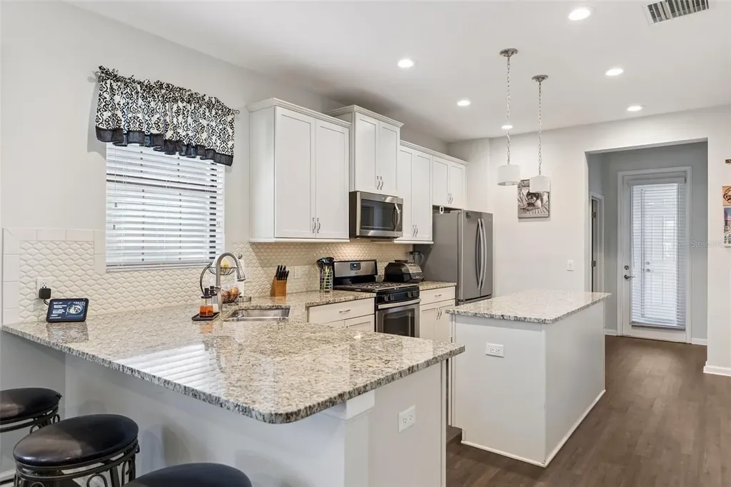 5714 Colony Glen Road Lithia FL 33547