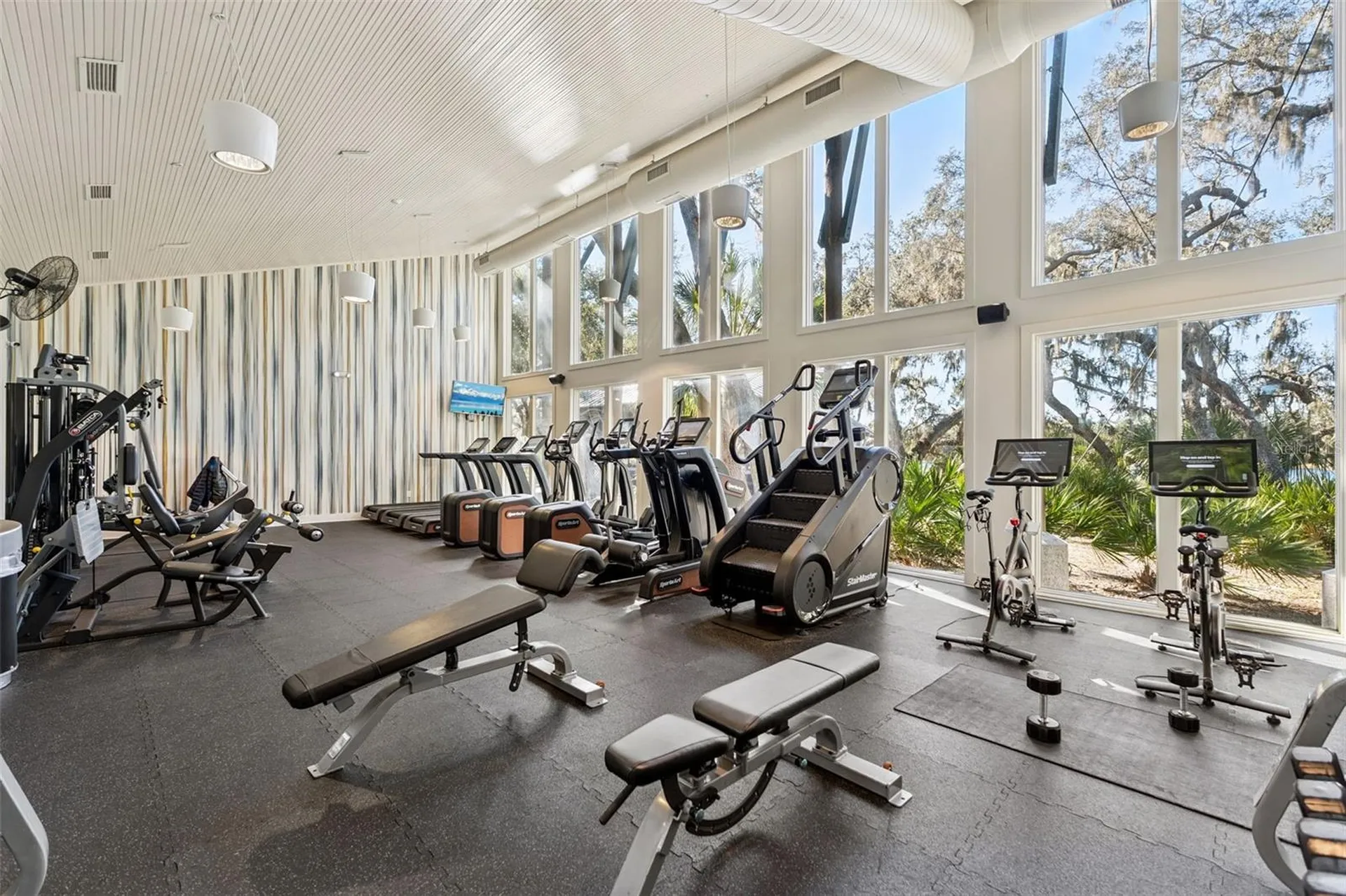 5714 Colony Glen Road Lithia FL 33547