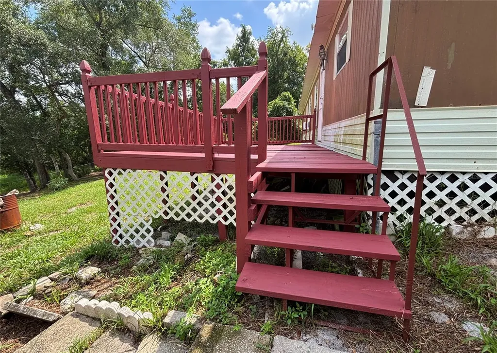 18225 SE 22nd Place Silver Springs FL 34488