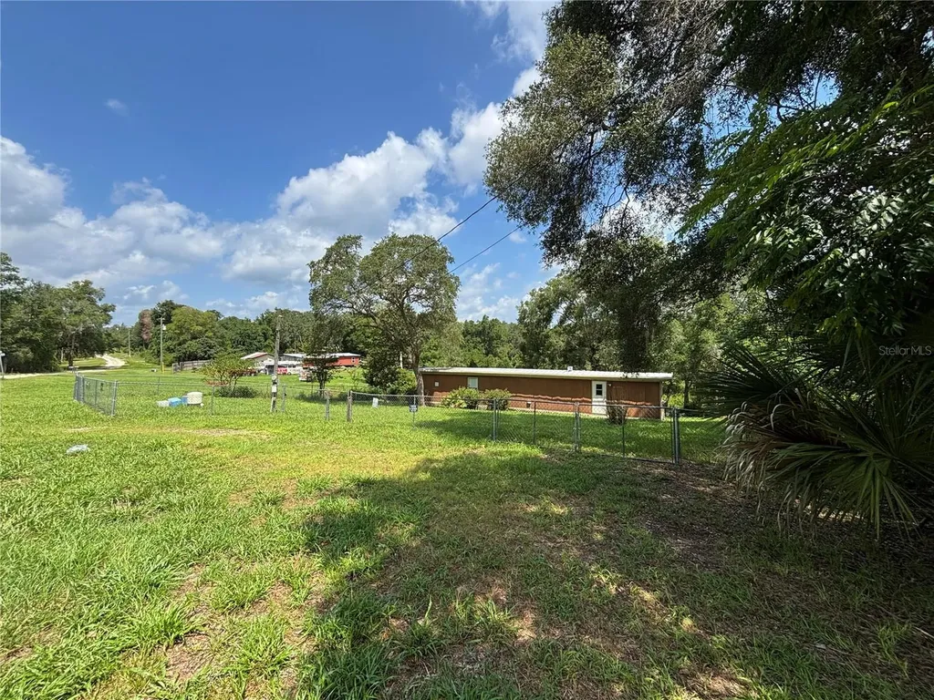 18225 SE 22nd Place Silver Springs FL 34488