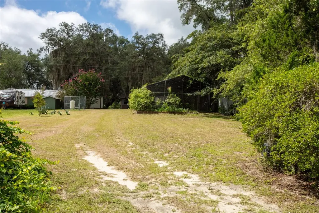 111 2nd Street Melrose FL 32666