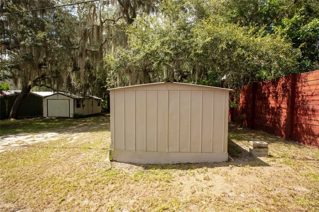111 2nd Street Melrose FL 32666