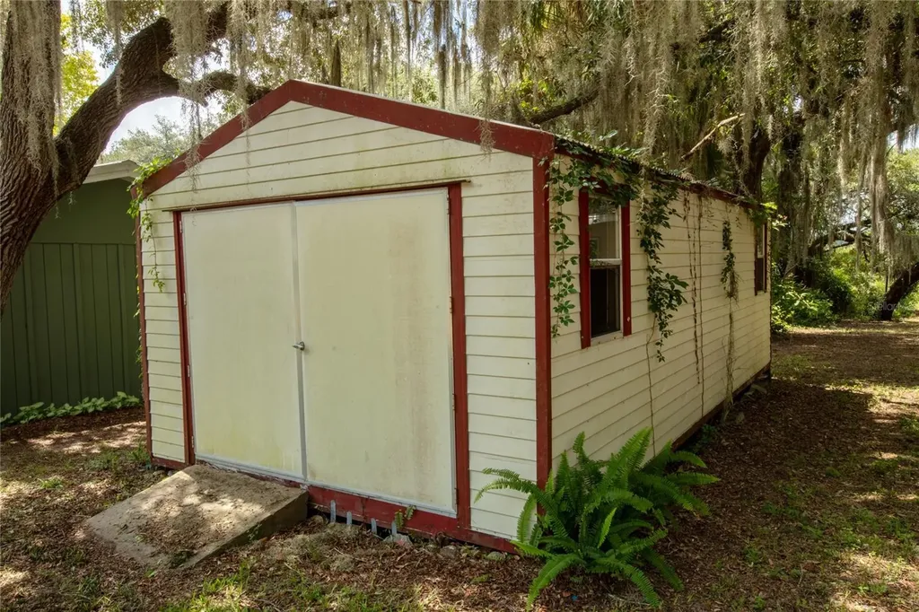 111 2nd Street Melrose FL 32666