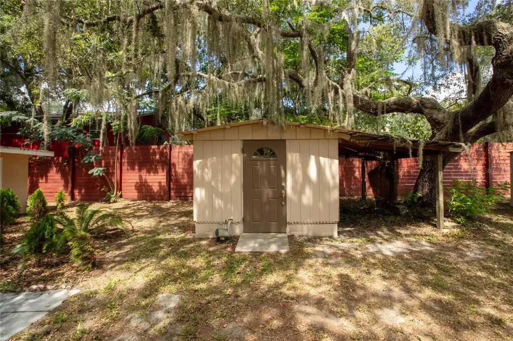 111 2nd Street Melrose FL 32666