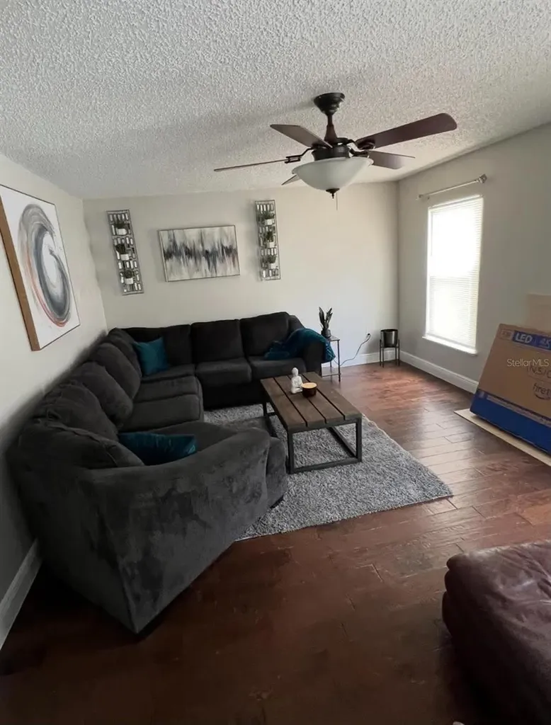 4020 Stonefield Drive Orlando FL 32826