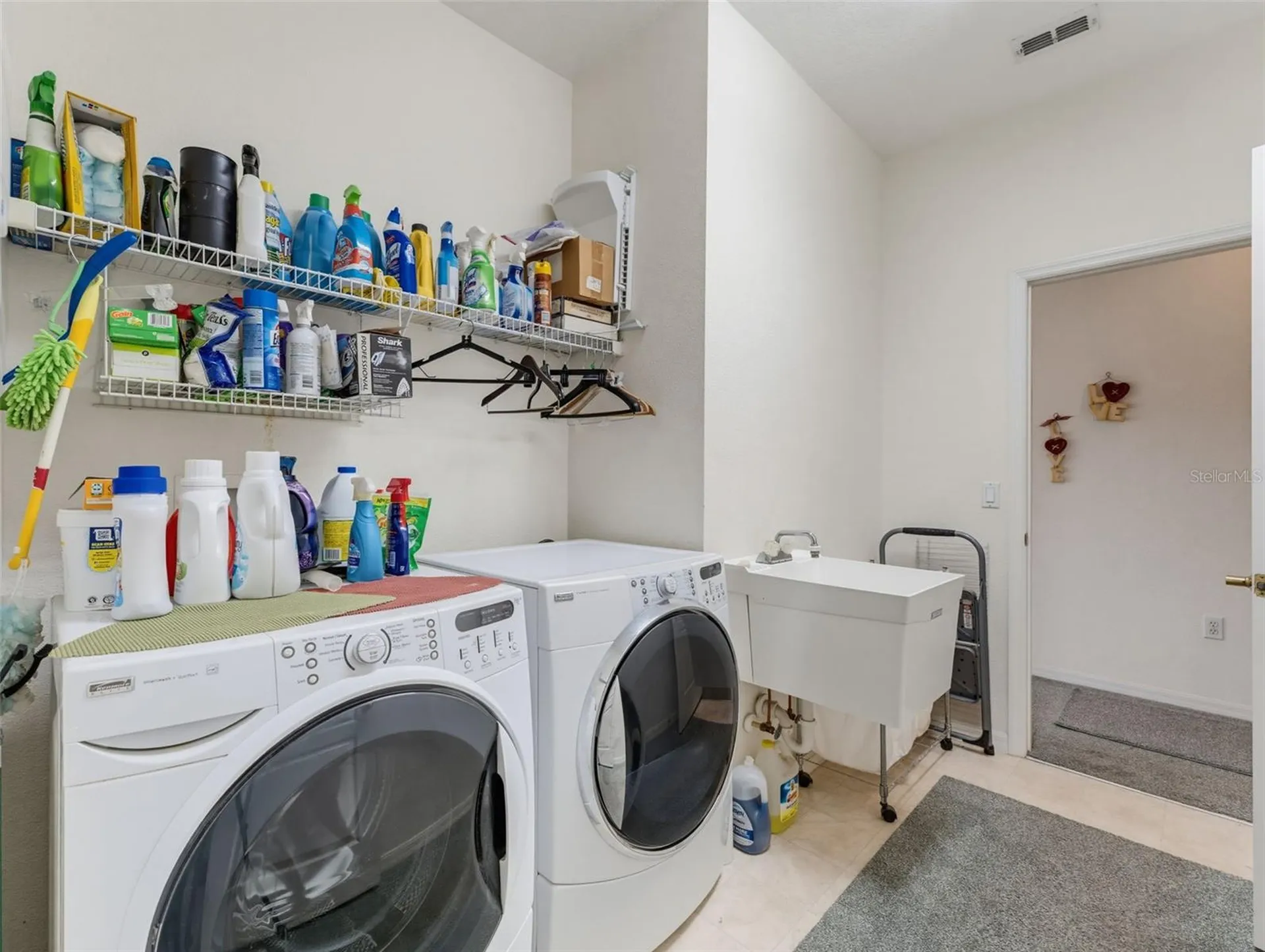 2542 Sandy Hill Court Holiday FL 34691