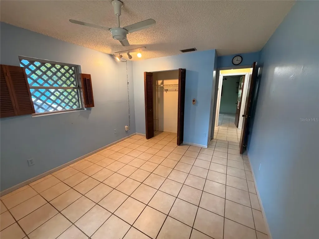 2342 Pembrook Drive Clearwater FL 33764