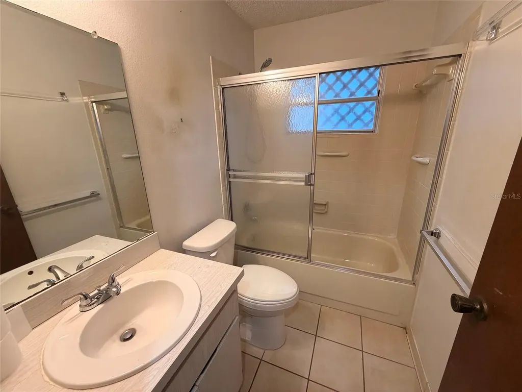 2342 Pembrook Drive Clearwater FL 33764