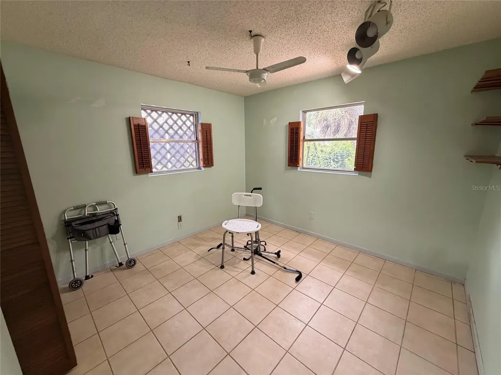 2342 Pembrook Drive Clearwater FL 33764
