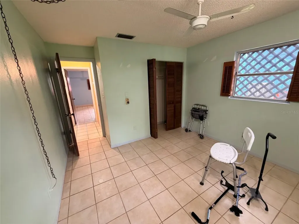 2342 Pembrook Drive Clearwater FL 33764