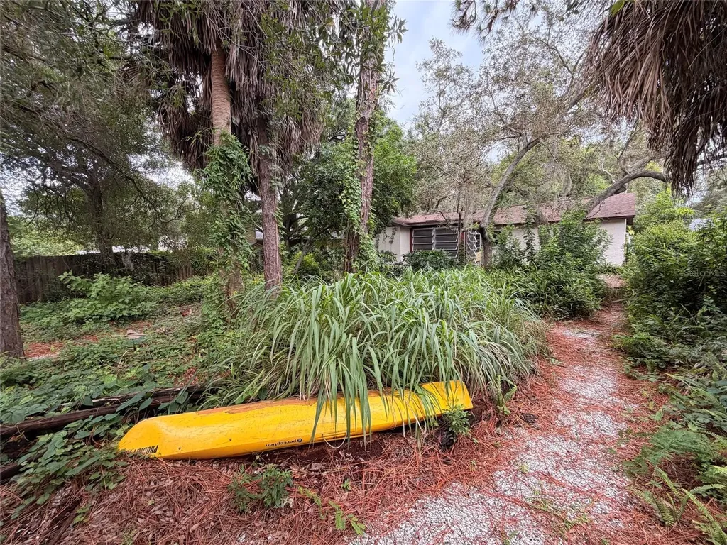 2342 Pembrook Drive Clearwater FL 33764