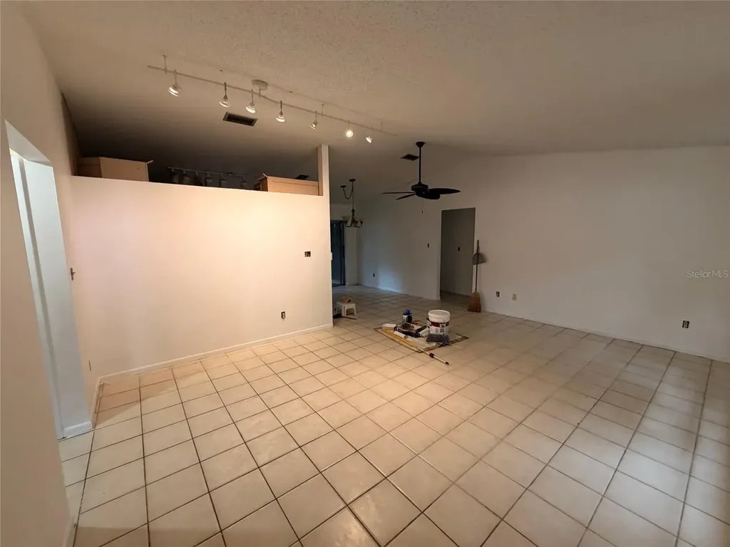 2342 Pembrook Drive Clearwater FL 33764