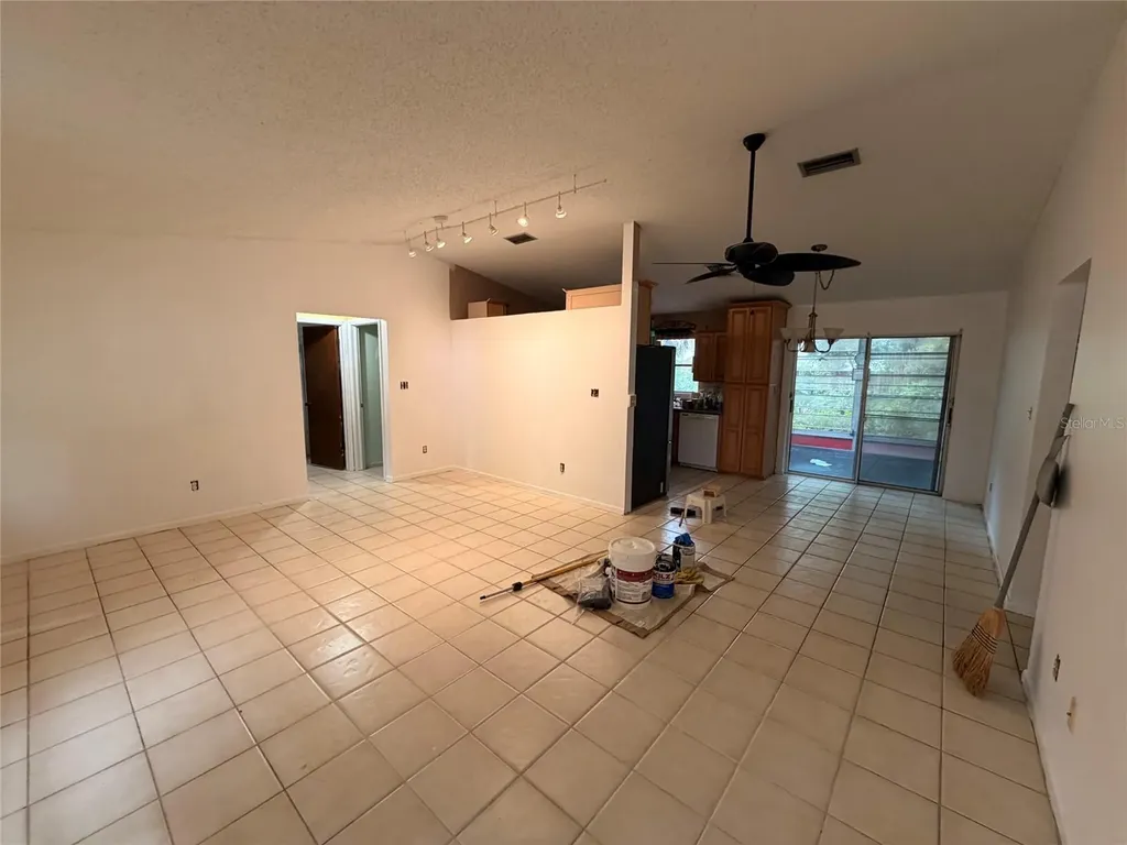 2342 Pembrook Drive Clearwater FL 33764
