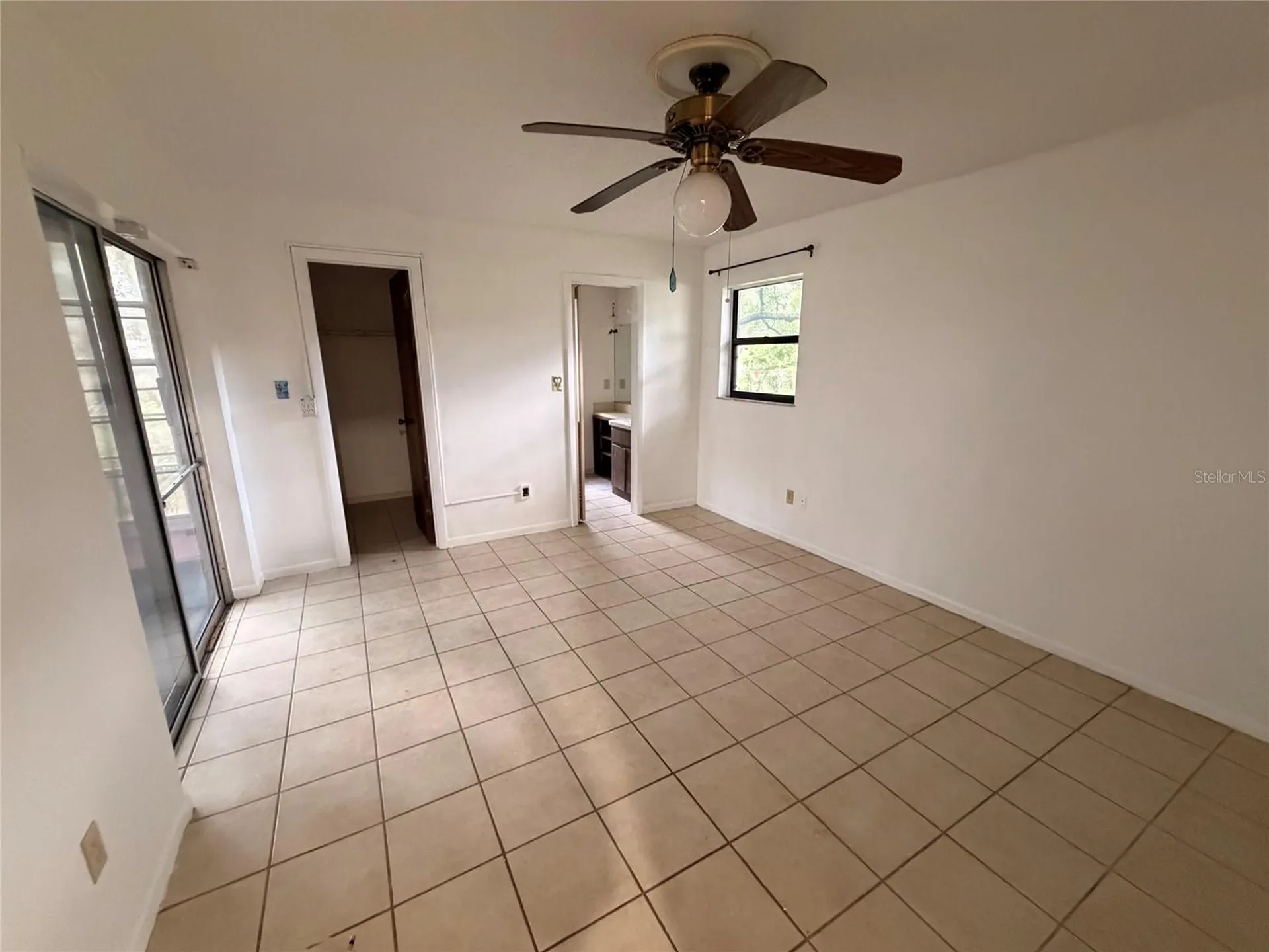 2342 Pembrook Drive Clearwater FL 33764