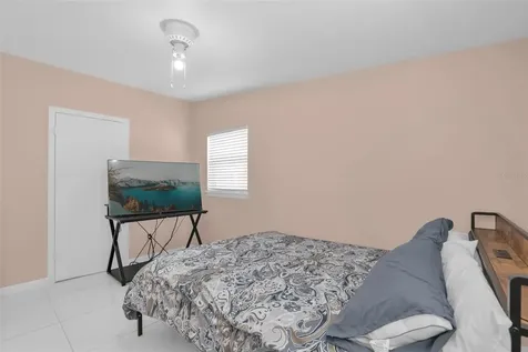 7013 Cocos Drive Orlando FL 32807
