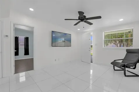 7013 Cocos Drive Orlando FL 32807