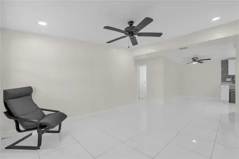 7013 Cocos Drive Orlando FL 32807