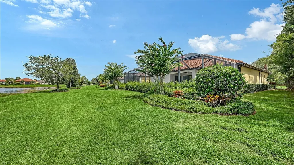 7005 Whittlebury Trail Lakewood Ranch FL 34202