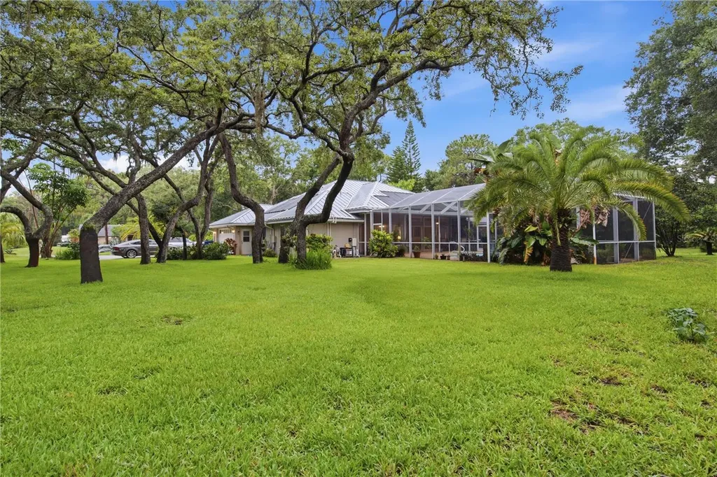 2042 Academy Court New Port Richey FL 34655