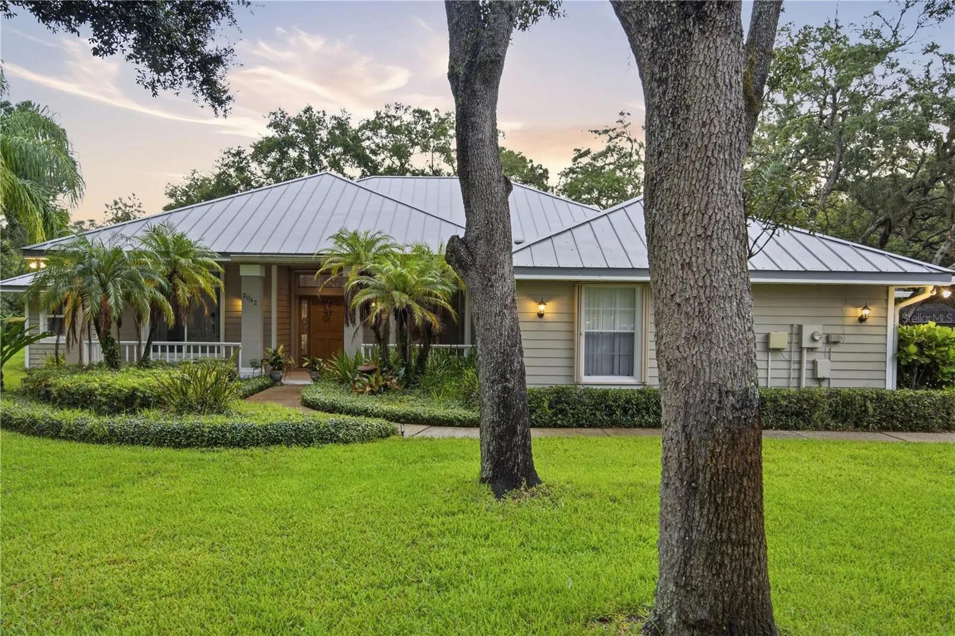 2042 Academy Court New Port Richey FL 34655