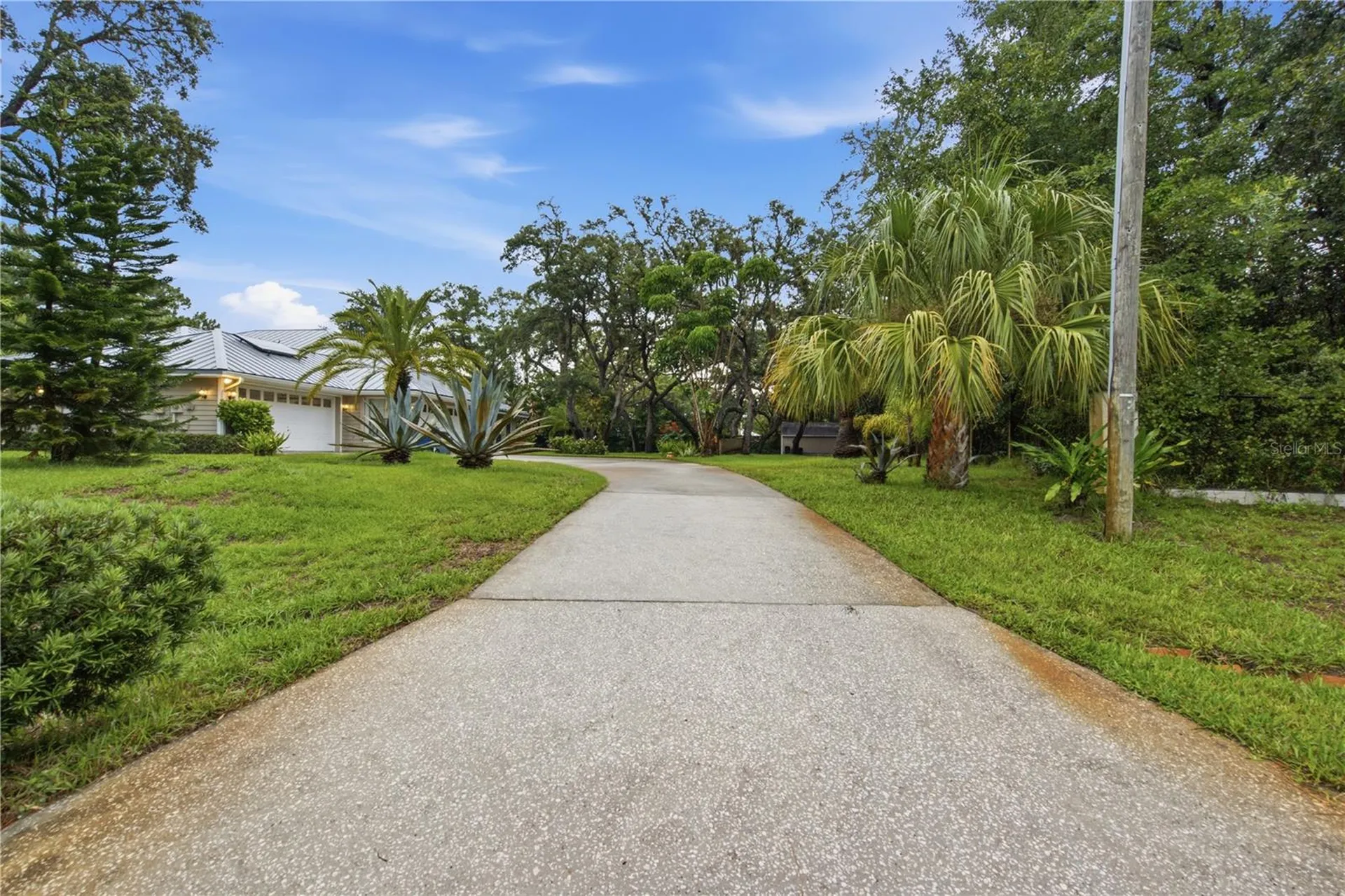 2042 Academy Court New Port Richey FL 34655