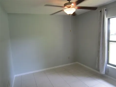 113 W Washington Deland FL 32720
