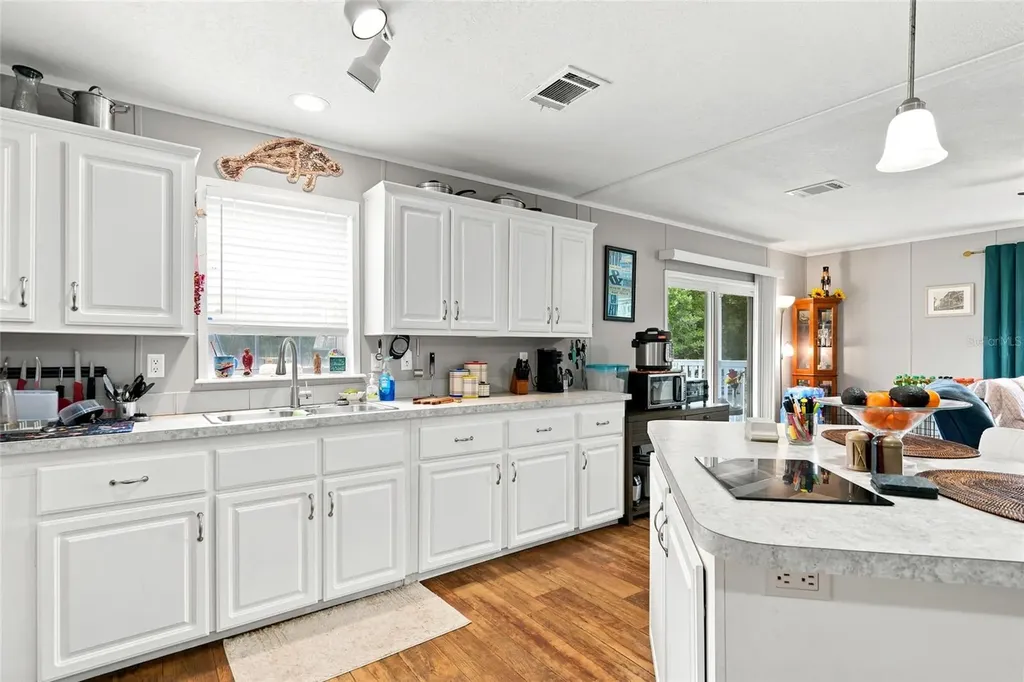 19084 NW 306th Street Okeechobee FL 34972
