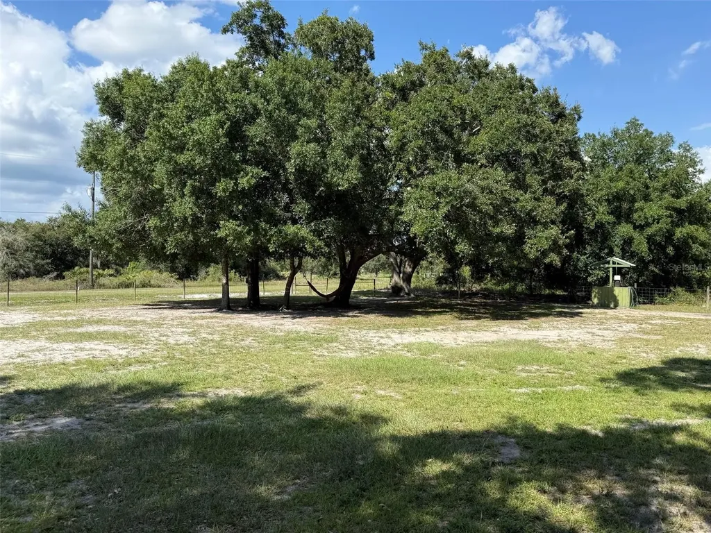 19084 NW 306th Street Okeechobee FL 34972