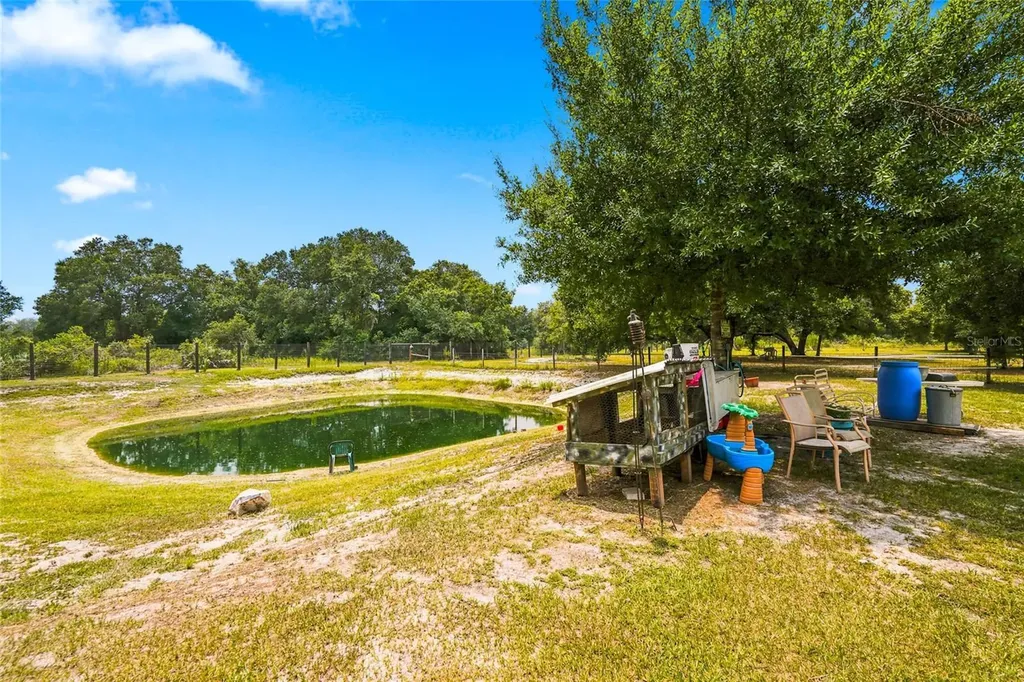19084 NW 306th Street Okeechobee FL 34972