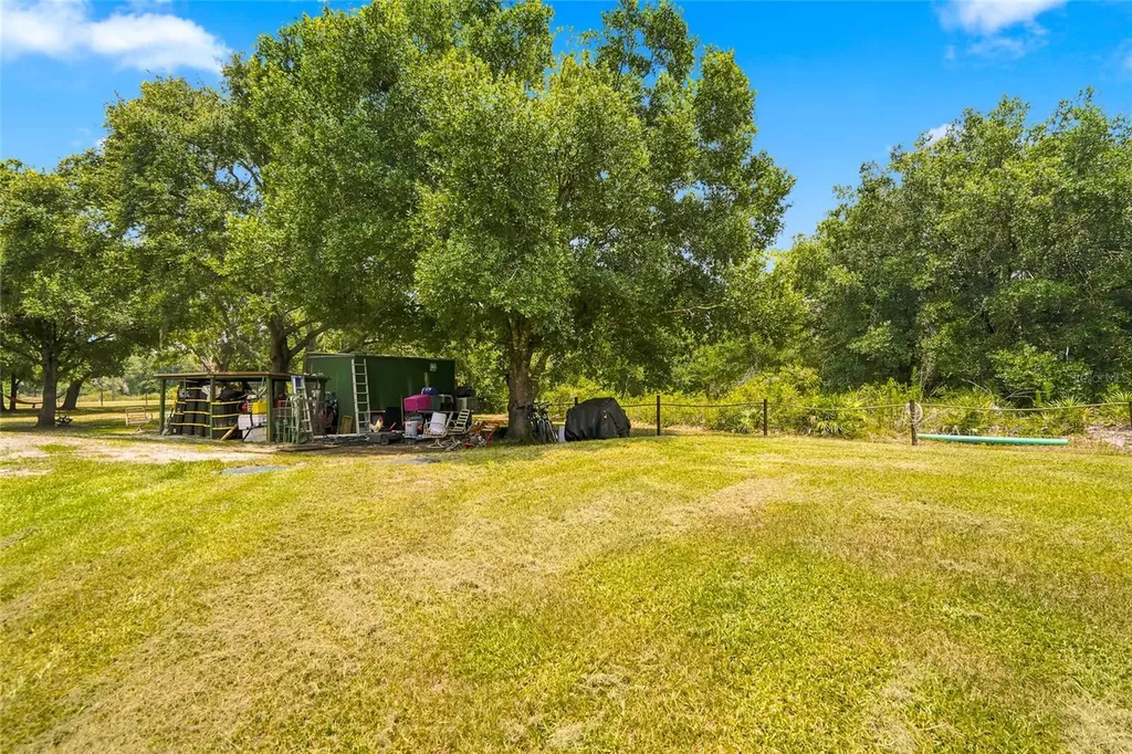 19084 NW 306th Street Okeechobee FL 34972