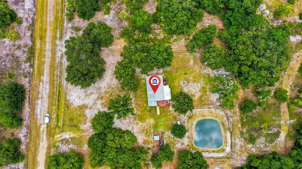 19084 NW 306th Street Okeechobee FL 34972