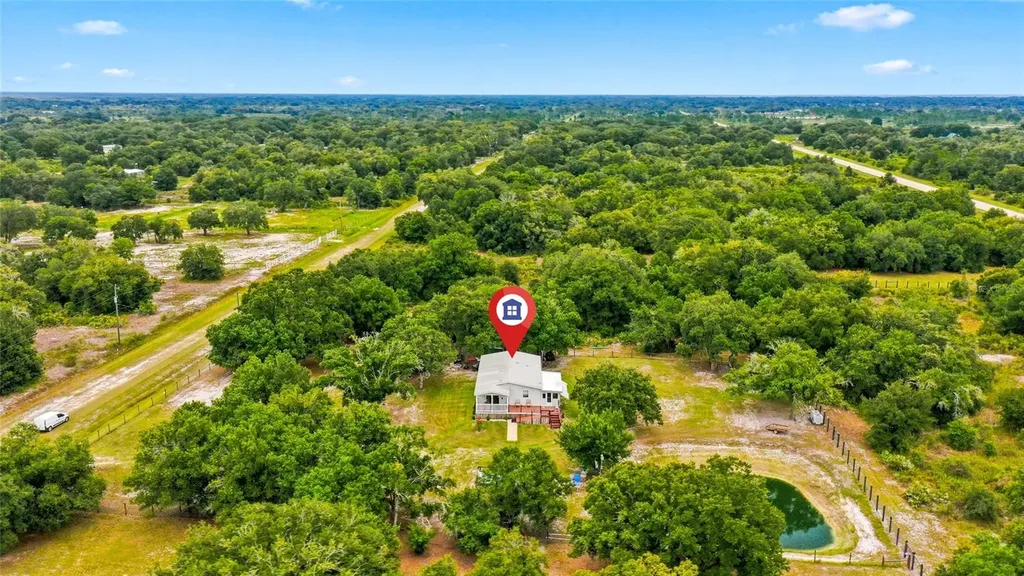 19084 NW 306th Street Okeechobee FL 34972