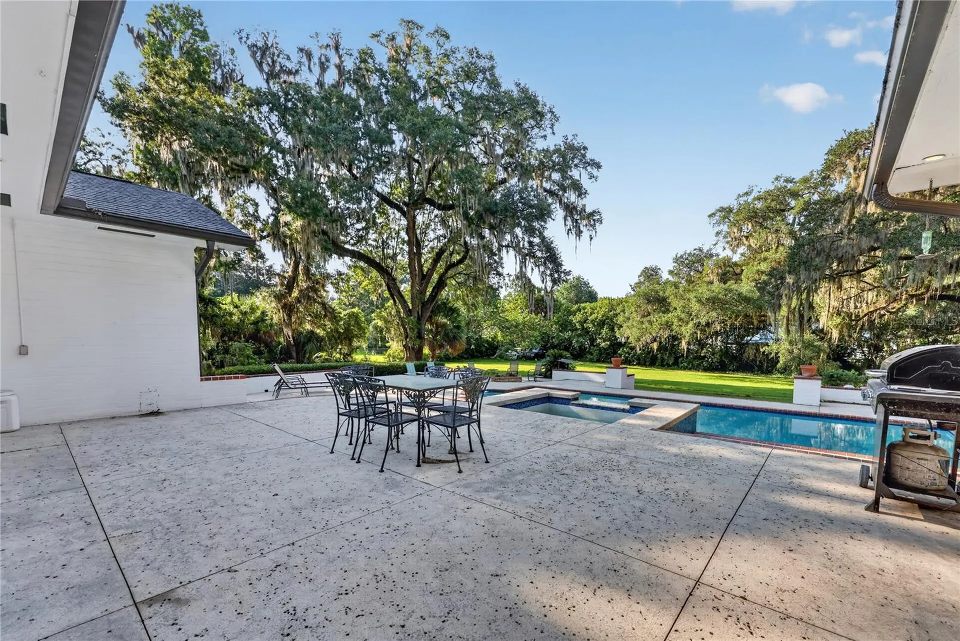 1311 SE 17th Avenue Ocala FL 34471