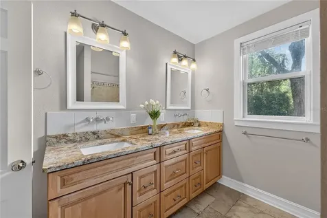 1311 SE 17th Avenue Ocala FL 34471