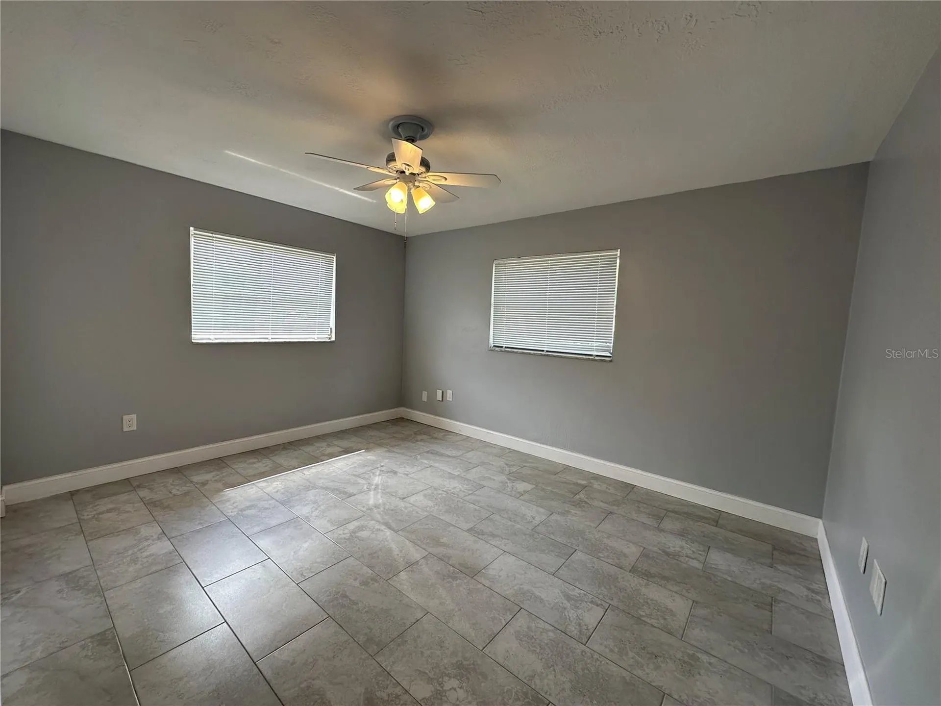 473 93rd Avenue N St Petersburg FL 33702