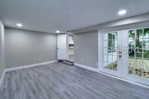 976 W Fairbanks Avenue Orlando FL 32804