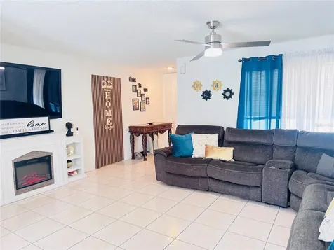 767 Forester Avenue Orlando FL 32809