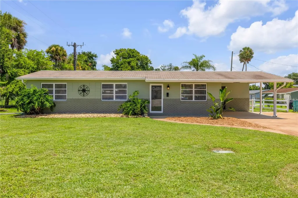1807 S Segrave Street South Daytona FL 32119