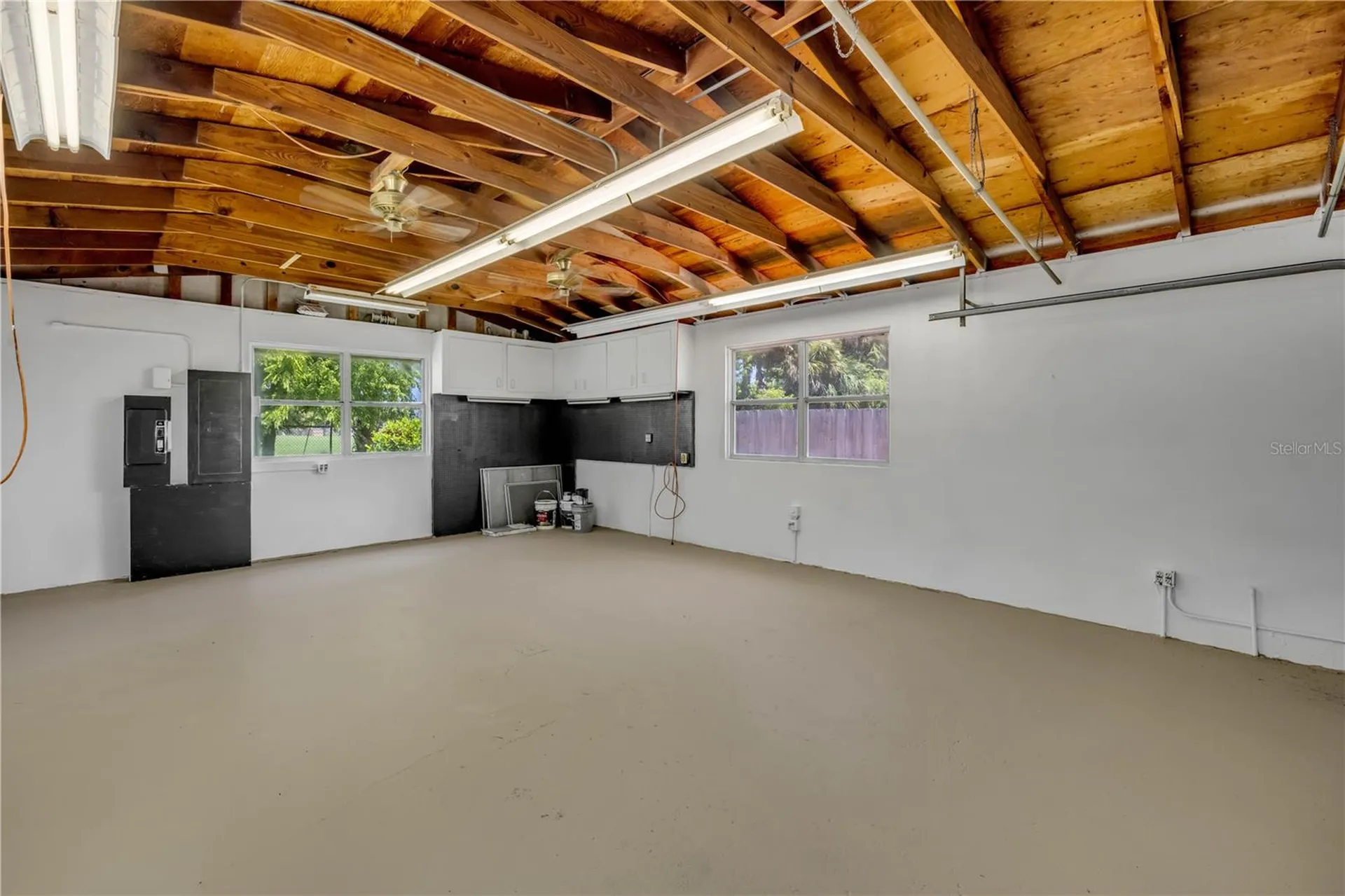 1807 S Segrave Street South Daytona FL 32119