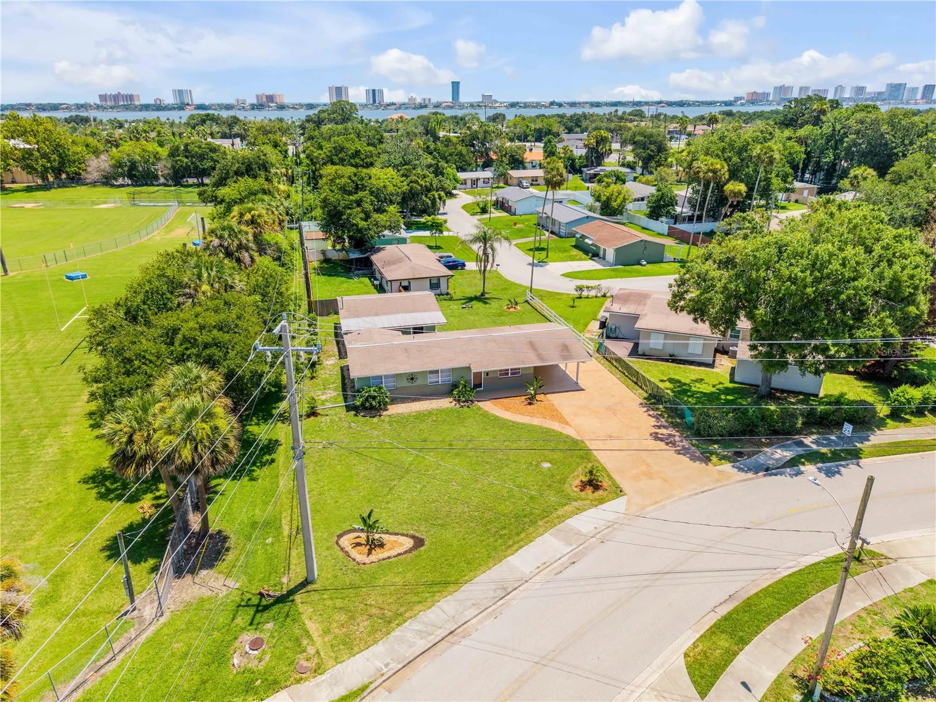 1807 S Segrave Street South Daytona FL 32119