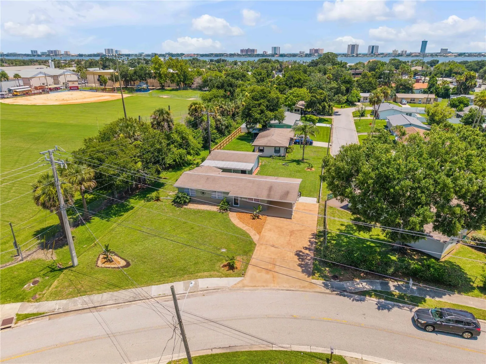 1807 S Segrave Street South Daytona FL 32119
