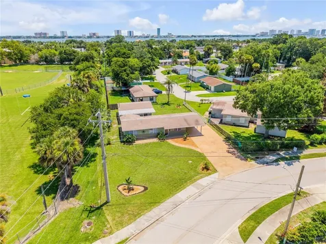 1807 S Segrave Street South Daytona FL 32119