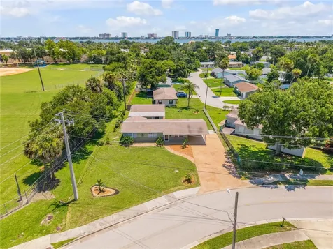 1807 S Segrave Street South Daytona FL 32119