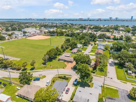 1807 S Segrave Street South Daytona FL 32119